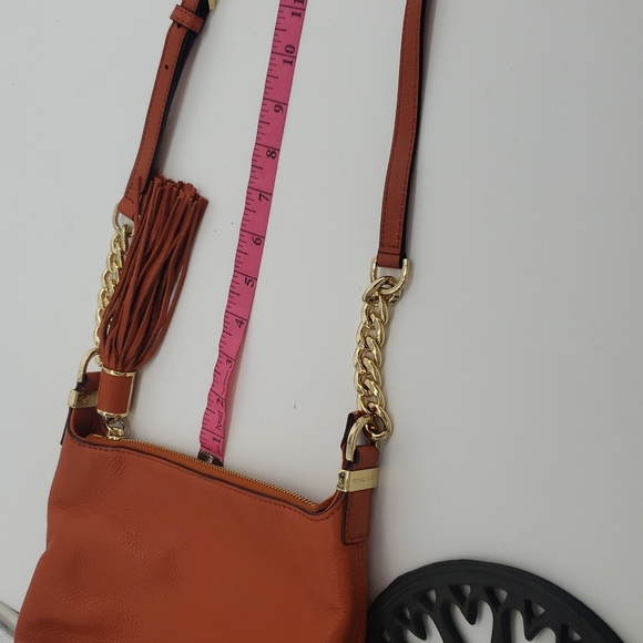 Michael Kors Orange Leather Crossbody bag with strap & tassle. - Picture 10 of 13